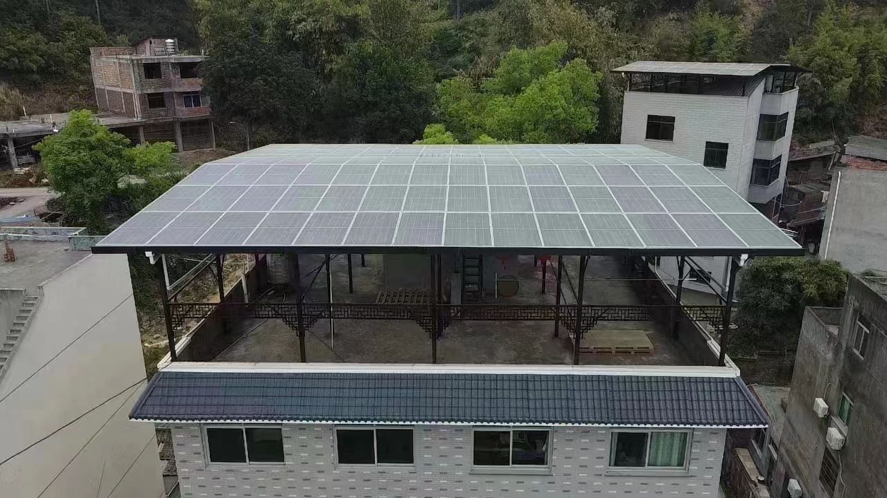 丽江15kw+10kwh自建别墅家庭光伏储能系统